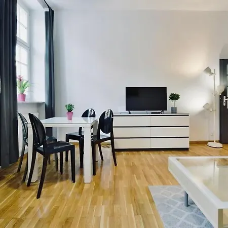 Old Town Rynek 24- Piwnica Swidnicka. Wroclaw